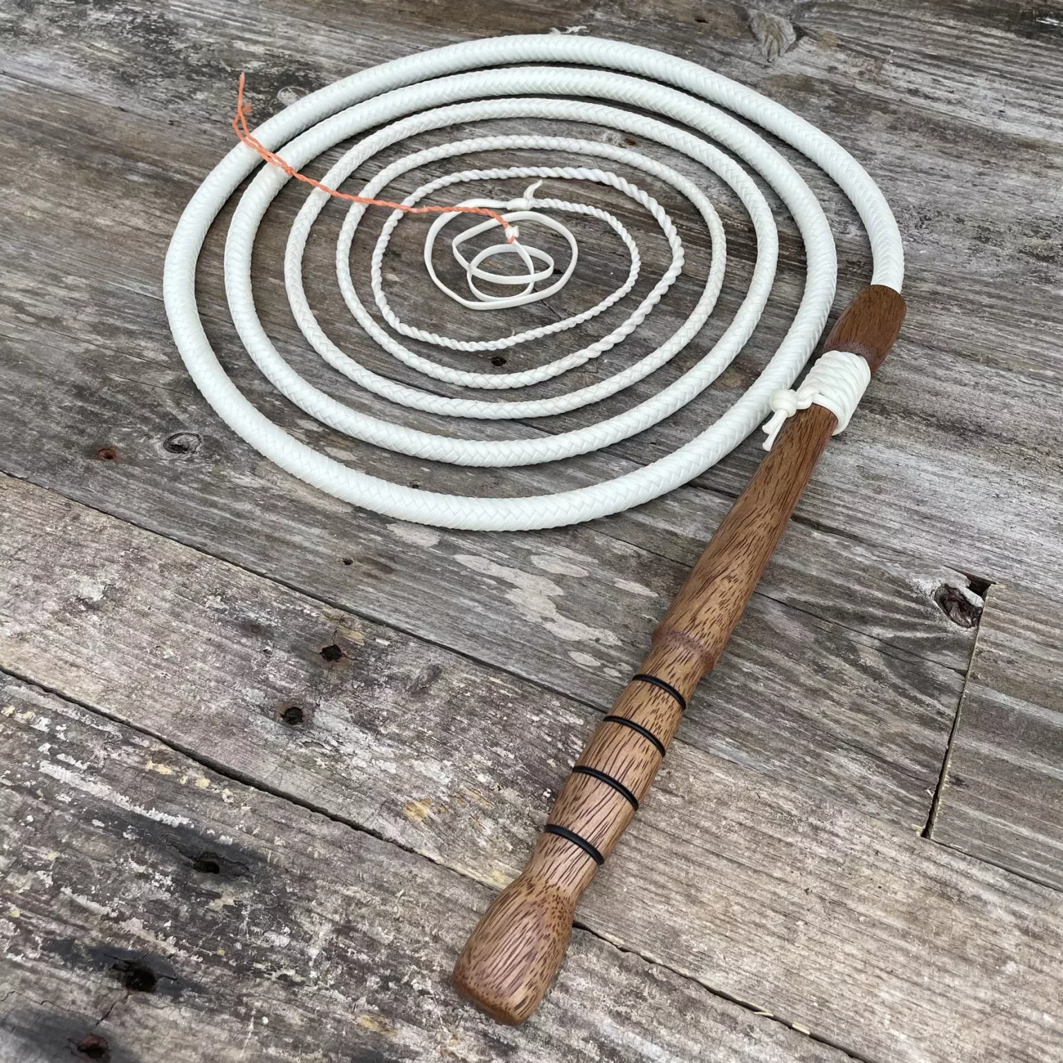 14 foot white Cow Whip with a Tornillo wood handle